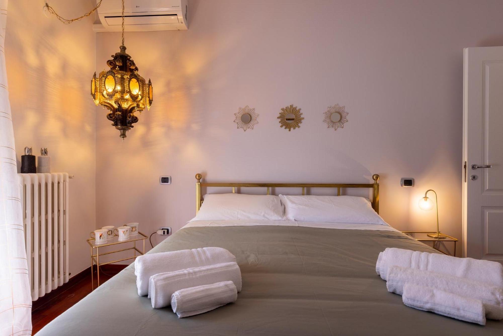 Residenza Minozzi Con 2 Camere E 2 Bagni E Vista Sassi Matera Extérieur photo